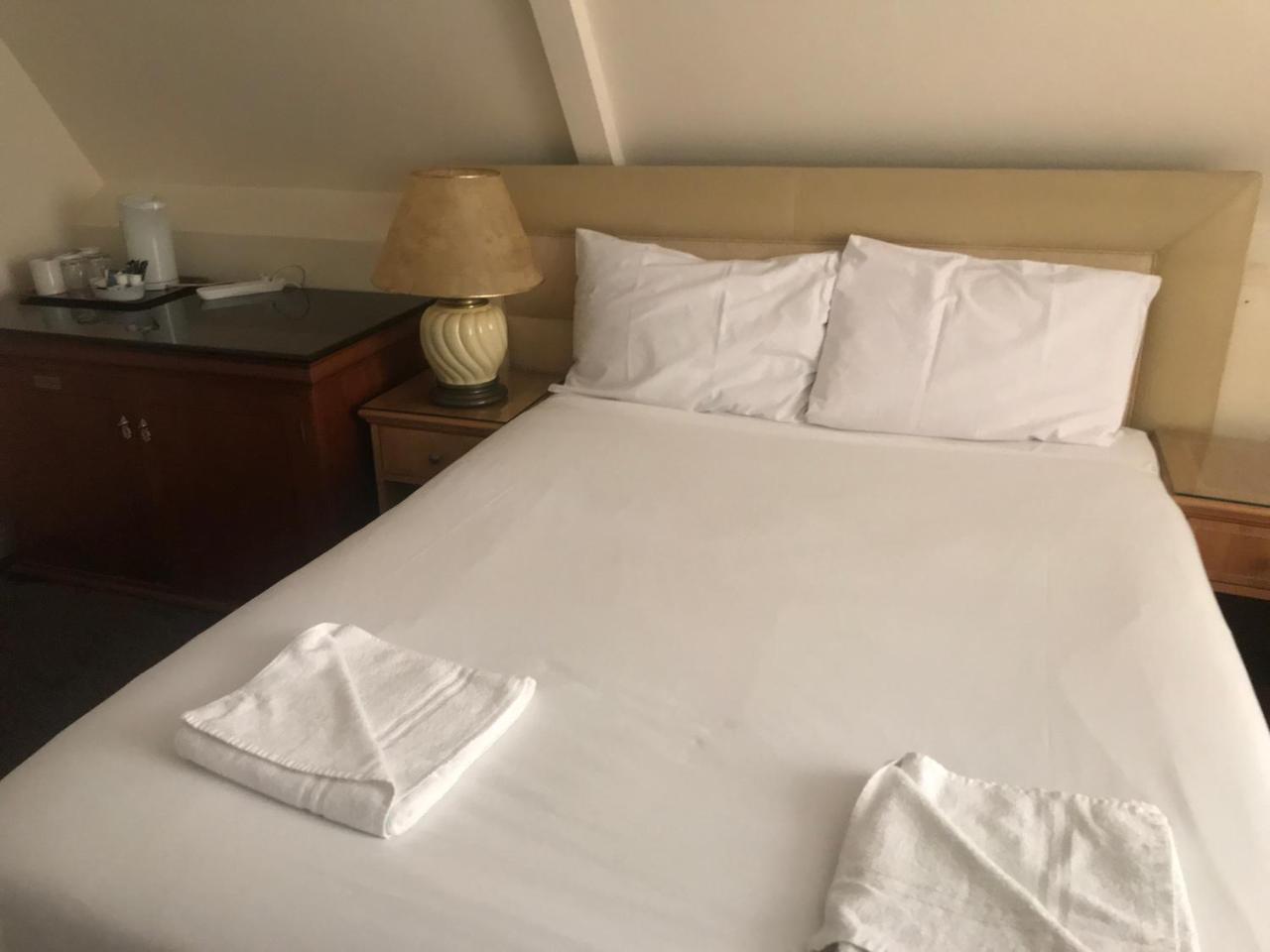 New Oscar Hotel Windsor Luaran gambar